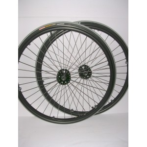 Sun Classic Wheels with Kenda Tire (pair) 24" 540mm